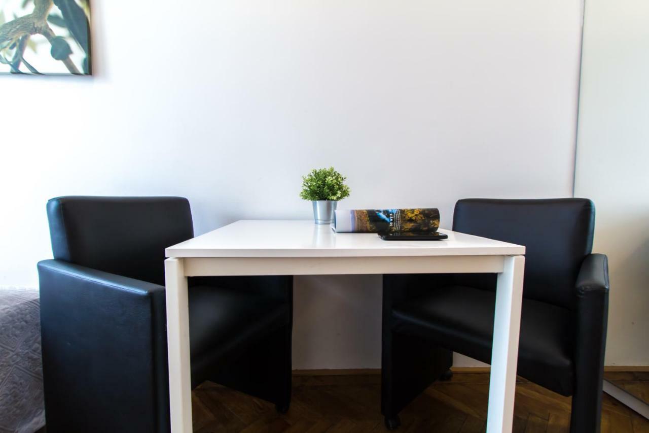 Apartament Enenkelstrasse Wiedeń